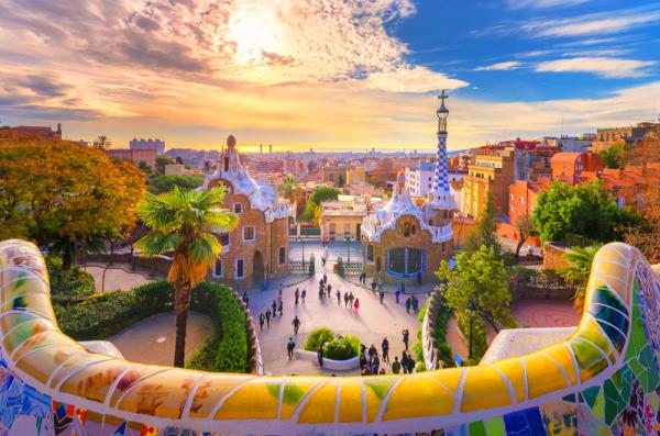 What to Expect When Visiting Barcelona - Cover Image