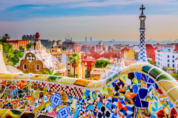 24 Hours In Barcelona: The Best Of The Catalan Capital In One Day - Cover Image