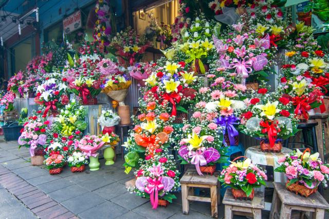 Exploring the Most Enchanting Flower Markets Around the Globe