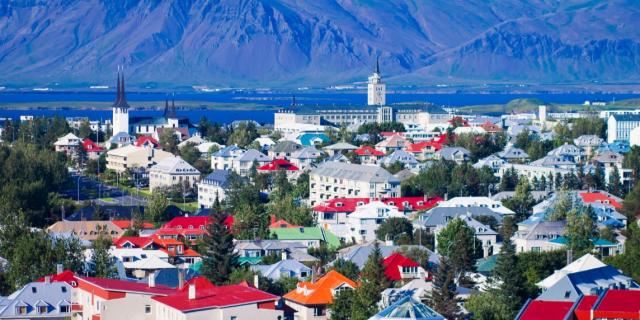 Introducing Season Tours Iceland