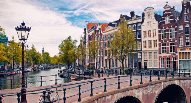Amsterdam by Neighbourhood