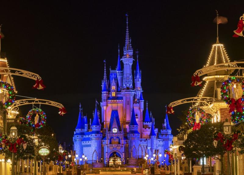 Unwrap Holiday Traditions at Walt Disney World Resort in 2020