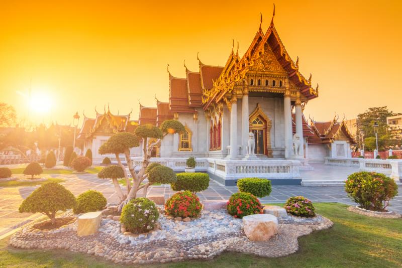 10 Reasons Why Visiting Thailand Should Be In Your Bucket List