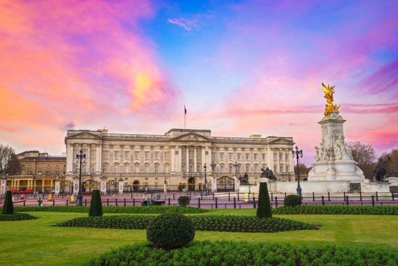 London Travel Demand Rises Following Queen Elizabeth's Death