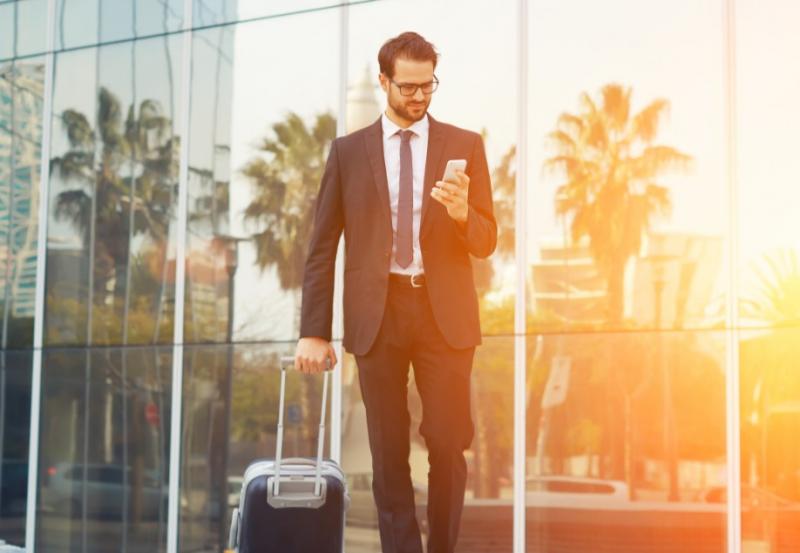 Holiday Help for the Do-It-Yourself Business Traveler