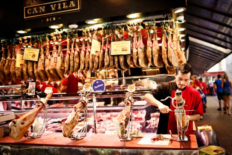 Tastes & Traditions Walking Tour Of Barcelona 