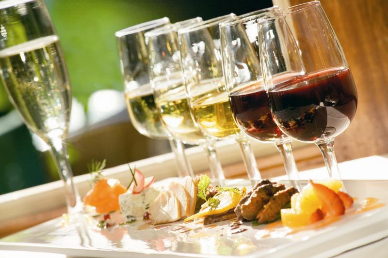 The Art of Pairing Food & Wine