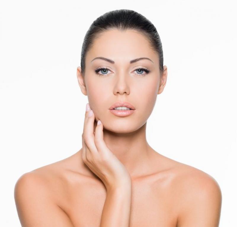 Four Easy Ways to Help You Achieve Flawless Skin 