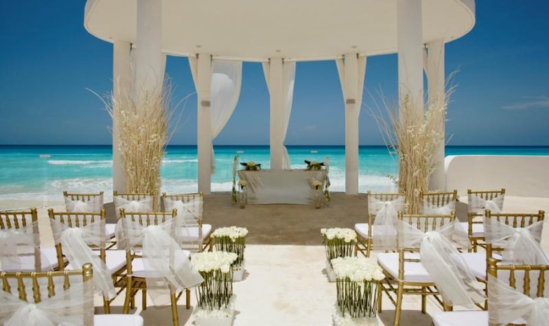 Say Yes to a Unique Wedding Destination