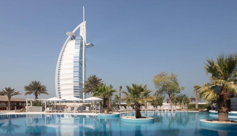 Jumeirah Beach Hotel Invites Guests to Create 20 More Years of Memories