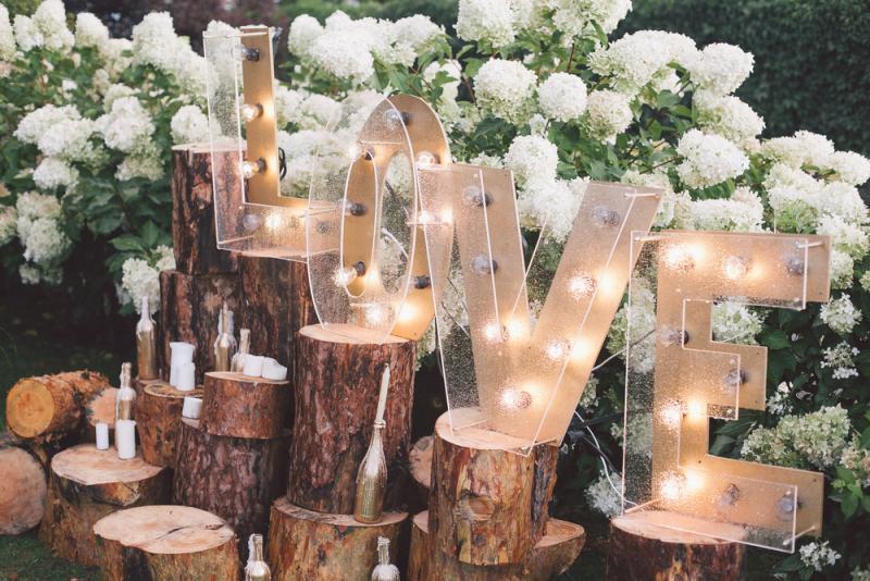 26 Unique And Different Wedding Ideas